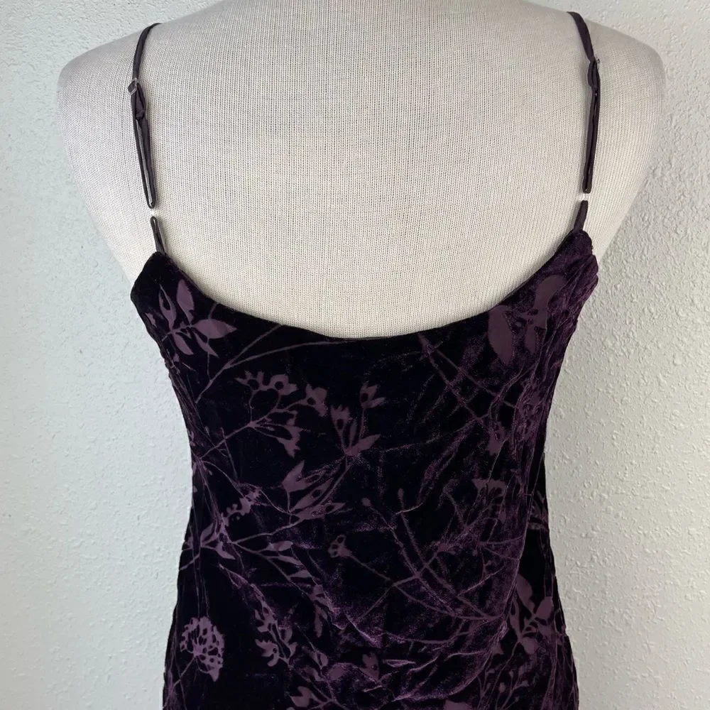 Nautica Purple Velour Nightie Size M EUC